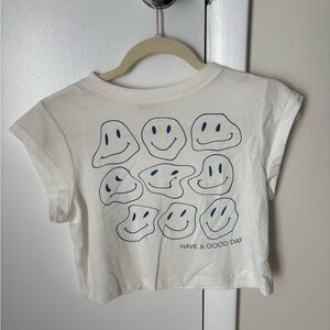 24Colours Smiley Face Cropped Tee